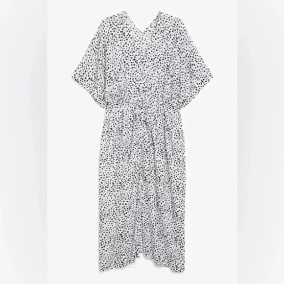 Monki Kaftan Flowy midi dress white black dotted size M/L Beach summer vacation - Picture 1 of 7